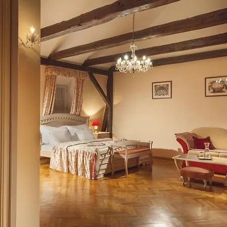 Boutique Hotel Constans-2
